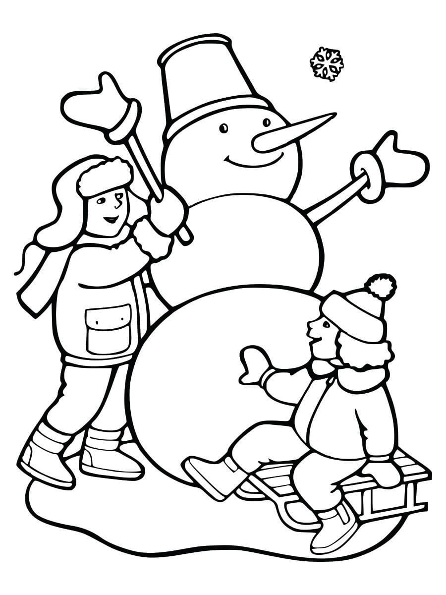 Coloring page of a snowman, fun and easy for kids to color.